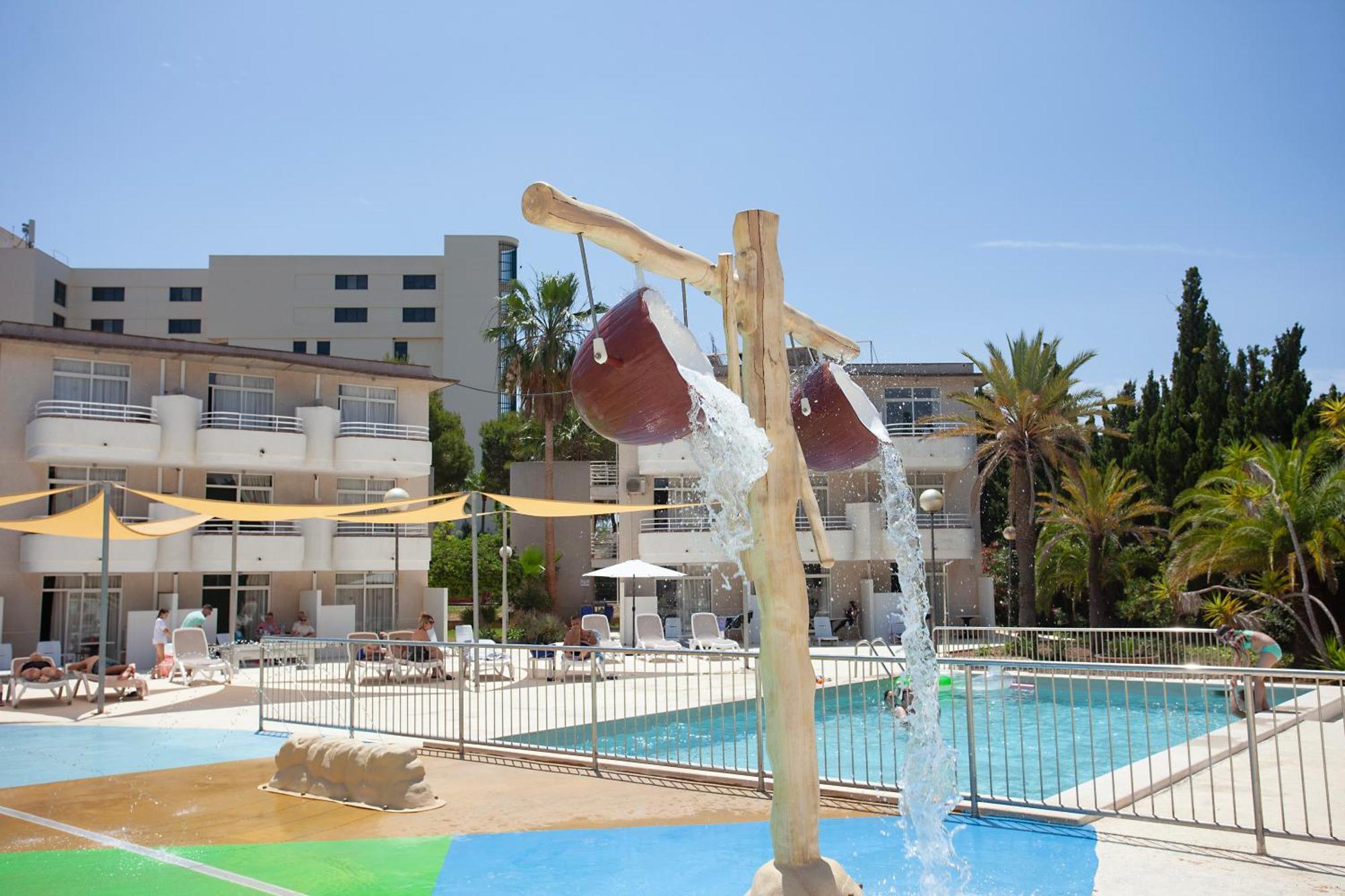 Bj Apartamentos Club Sa Coma Sa Coma  Exterior photo